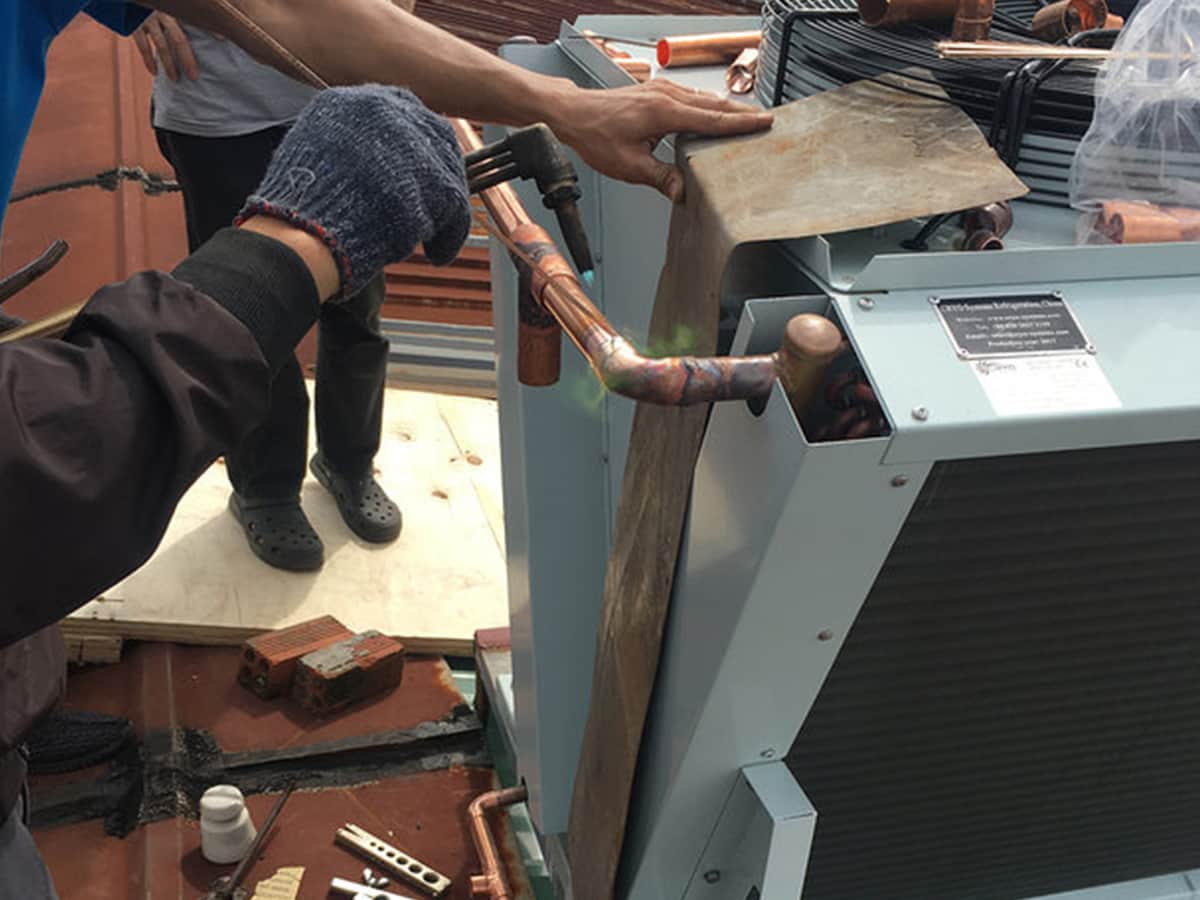 Debug the air cooler condenser Debug the air cooler condenser